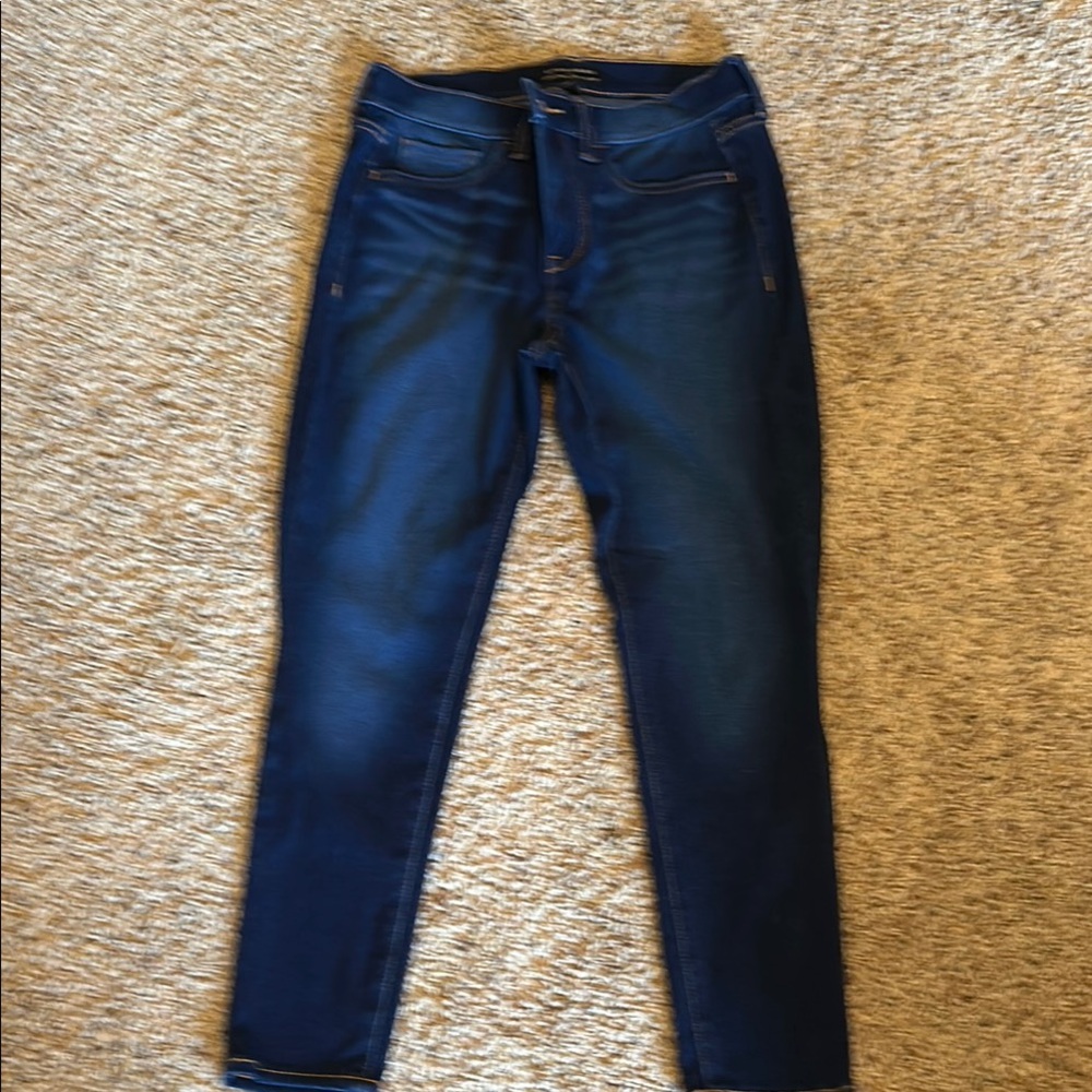 Women's Blue Jeans/Jeggings